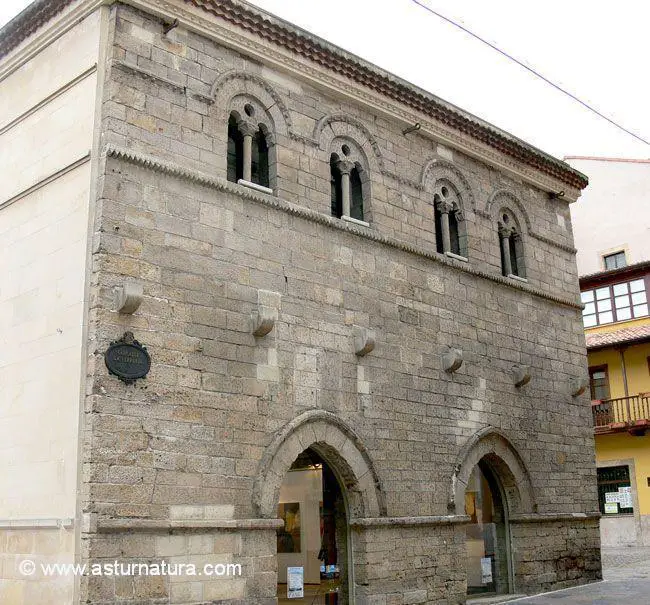 Palacio de Valdecarzana