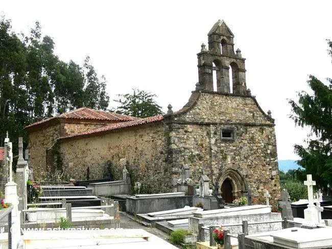 Iglesia de San Martín de Salas