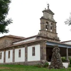 Iglesia de Santa María de Lugás