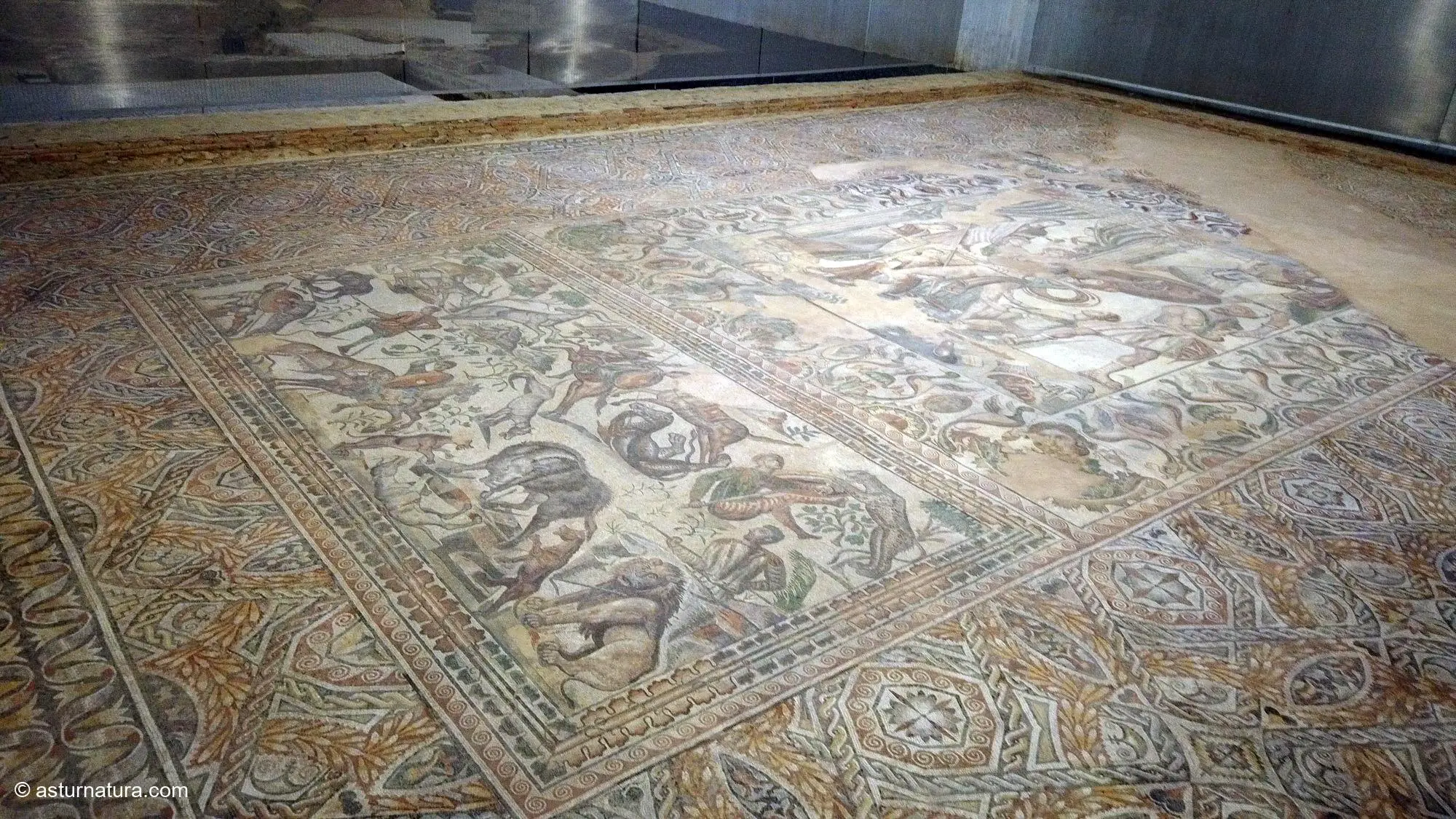 Mosaico del Oecus de la Villa romana de La Olmeda