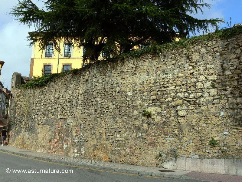 Muralla de Oviedo