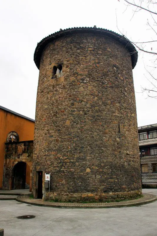 Torre de la Quintana y casa anexa