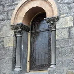 Iglesia VI