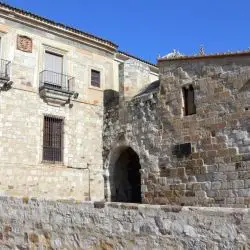 Casa del Cid o Palacio de Arias Gonzalo
