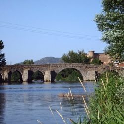 Puente románico