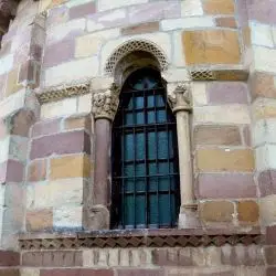 Iglesia de Santa María de Yermo LVI