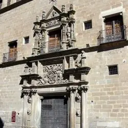 Palacio de los Duques de San Carlos