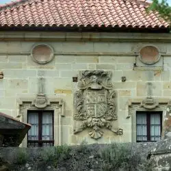 Palacio y Capilla de Rugama
