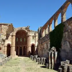 Ruínas del Monasterio de Santa María de Moreruela