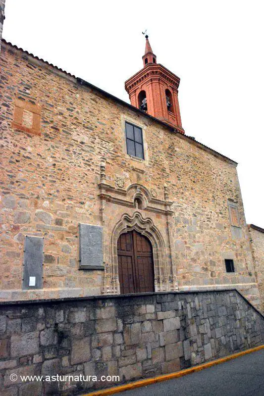 Iglesia de San Pedro de Alba de Tormes