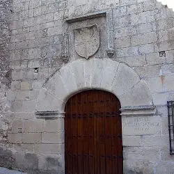Casa de Rol Zarate y Zúñiga de Trujillo