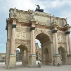 Arco de Triunfo del Carrusel
