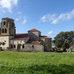 Iglesia de Santa María de Bareyo (1 de 3)